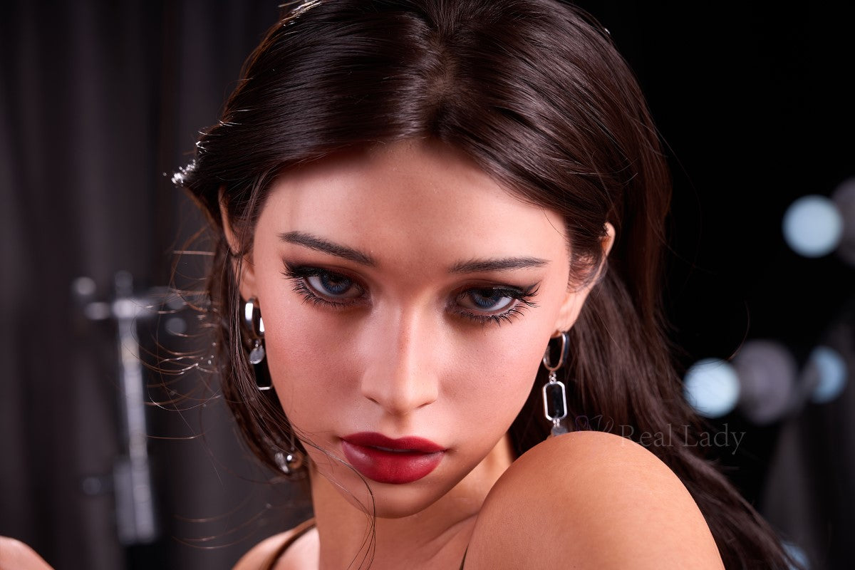 Hailey poupée sexuelle (Real Lady 159 cm F-Cup R12 Silicone)