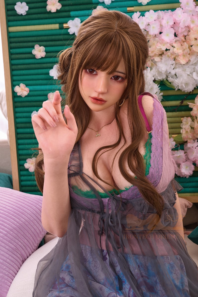 Evie poupée sexuelle (Irontech Doll 161 cm F-Cup T4 Silicone)