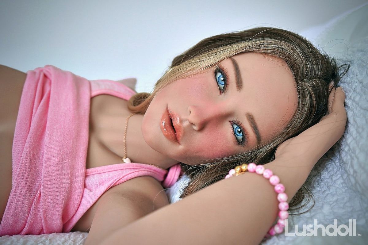 Christine poupée sexuelle (Lushdoll 167cm Bonnet D #4 TPE)