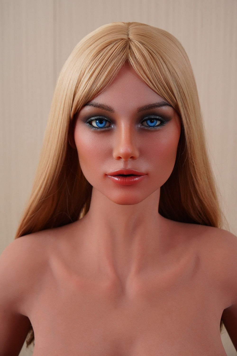 Angèle poupée sexuelle (WM-Doll Bonnet D 172 cm #SS162 TPE+Silicone)