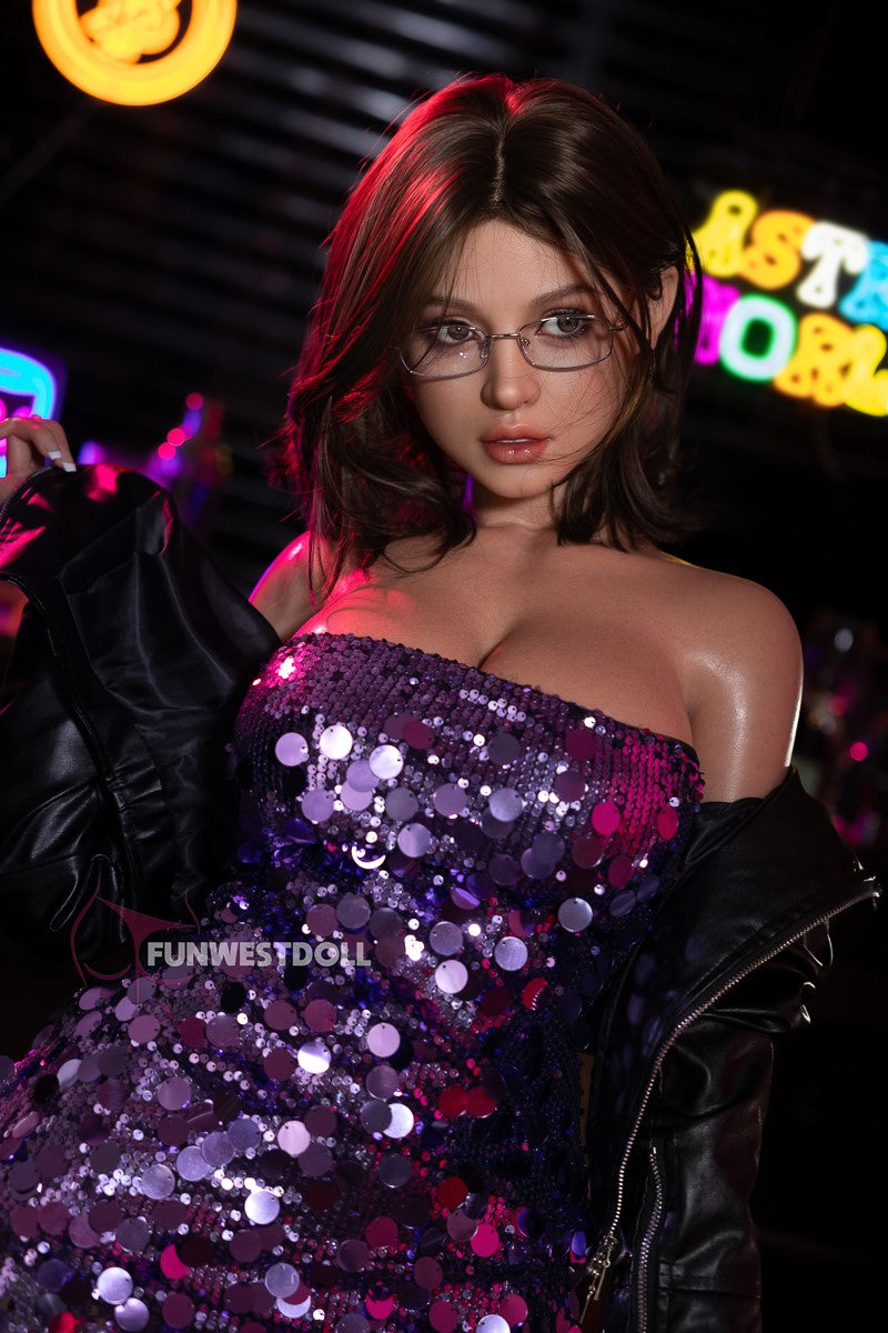 Lyra poupée sexuelle (FunWest Doll 157cm G-Cup # 054S Silicone)
