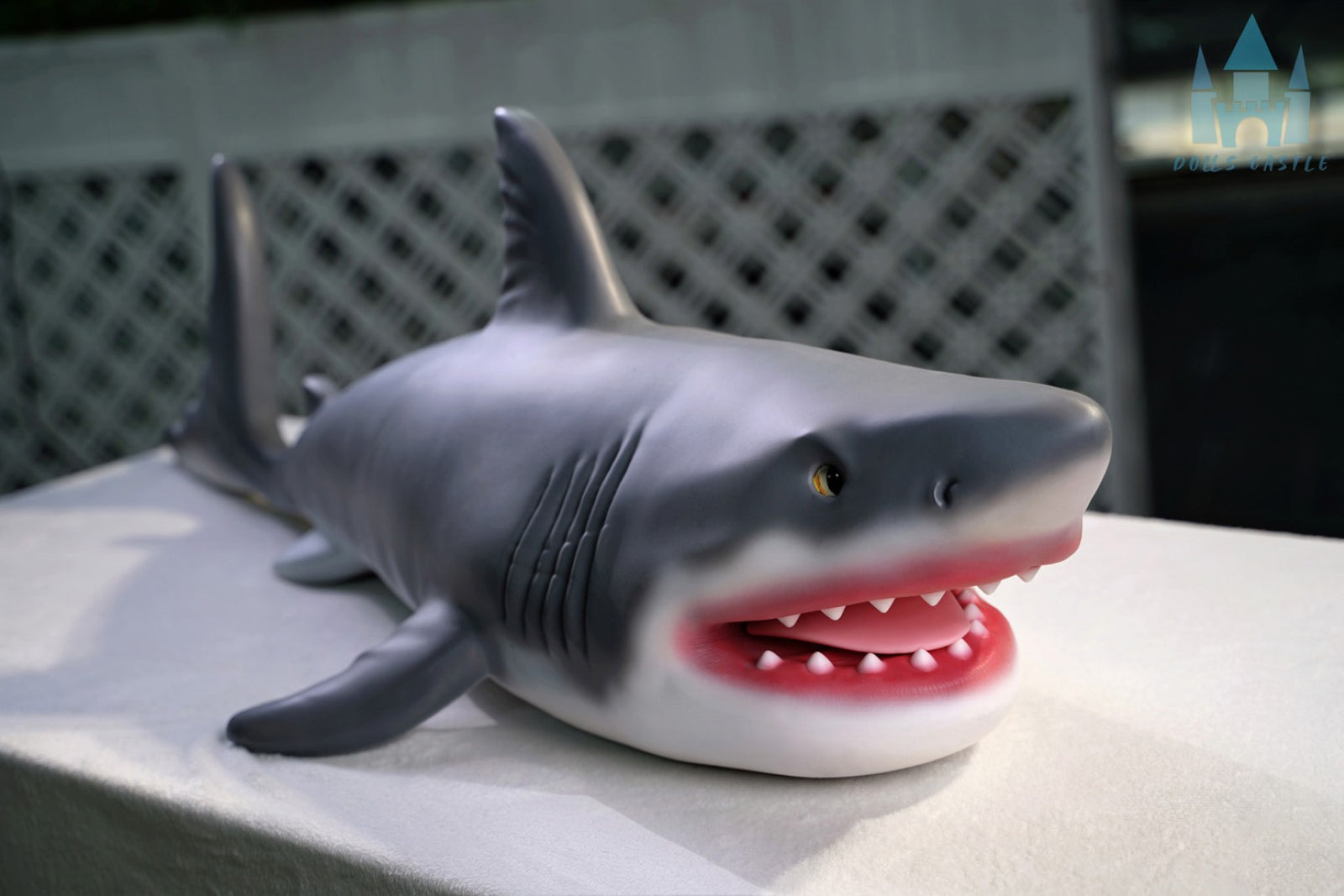 Bébé requin poupée sexuelle (Dolls Castle 110 cm en silicone)