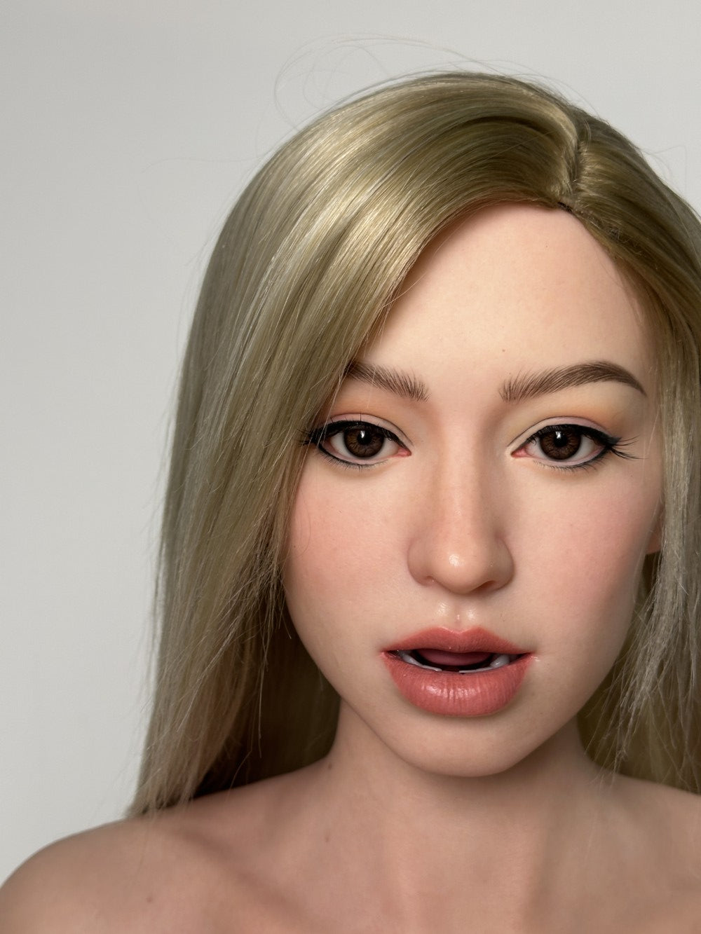 Kayli poupée sexuelle (Zelex 175 cm E-Cup GE82-1 Silicone)
