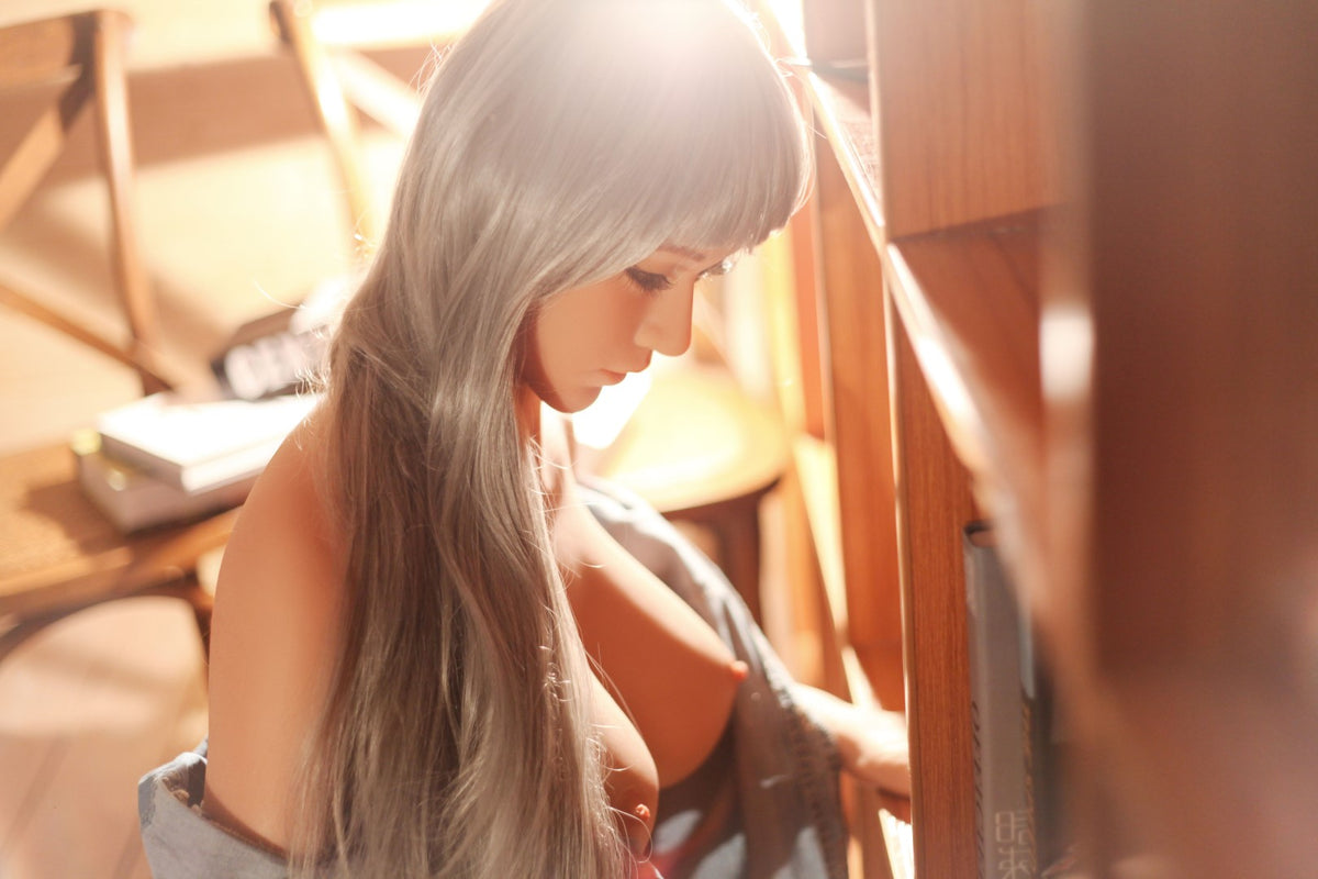 Selina.S poupée sexuelle (Climax Doll Classic Bonnet G TPE 165 cm)