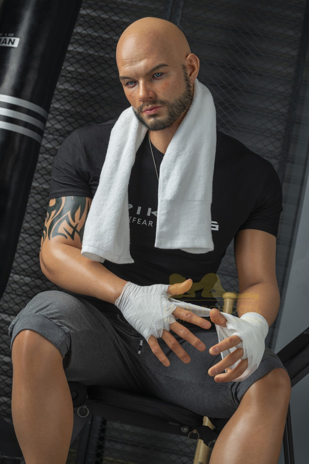 Cliff Jensen Star du porno poupée sexuelle (Irontech Doll 190 cm en silicone)