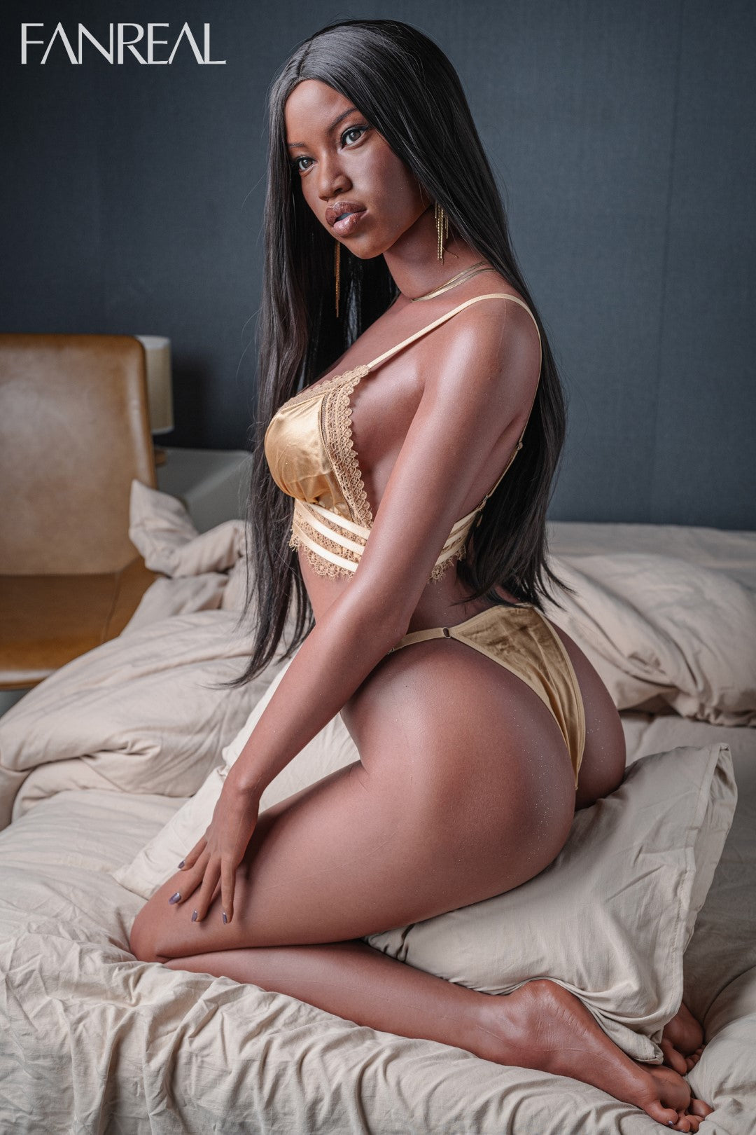 Ellie poupée sexuelle (FanReal Doll 173 cm bonnet D en silicone)