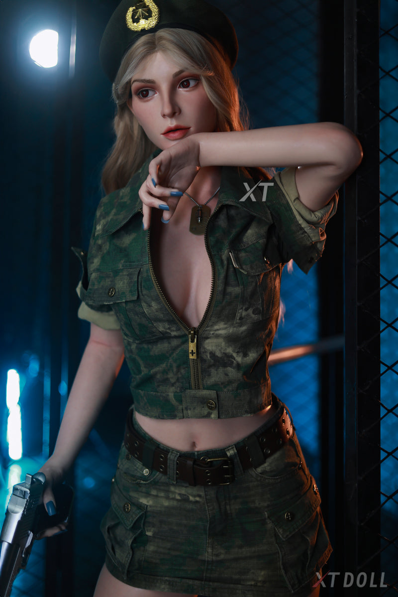 Mélanie poupée sexuelle (XT Doll Bonnet C 164 cm #XT-15-B Silicone)