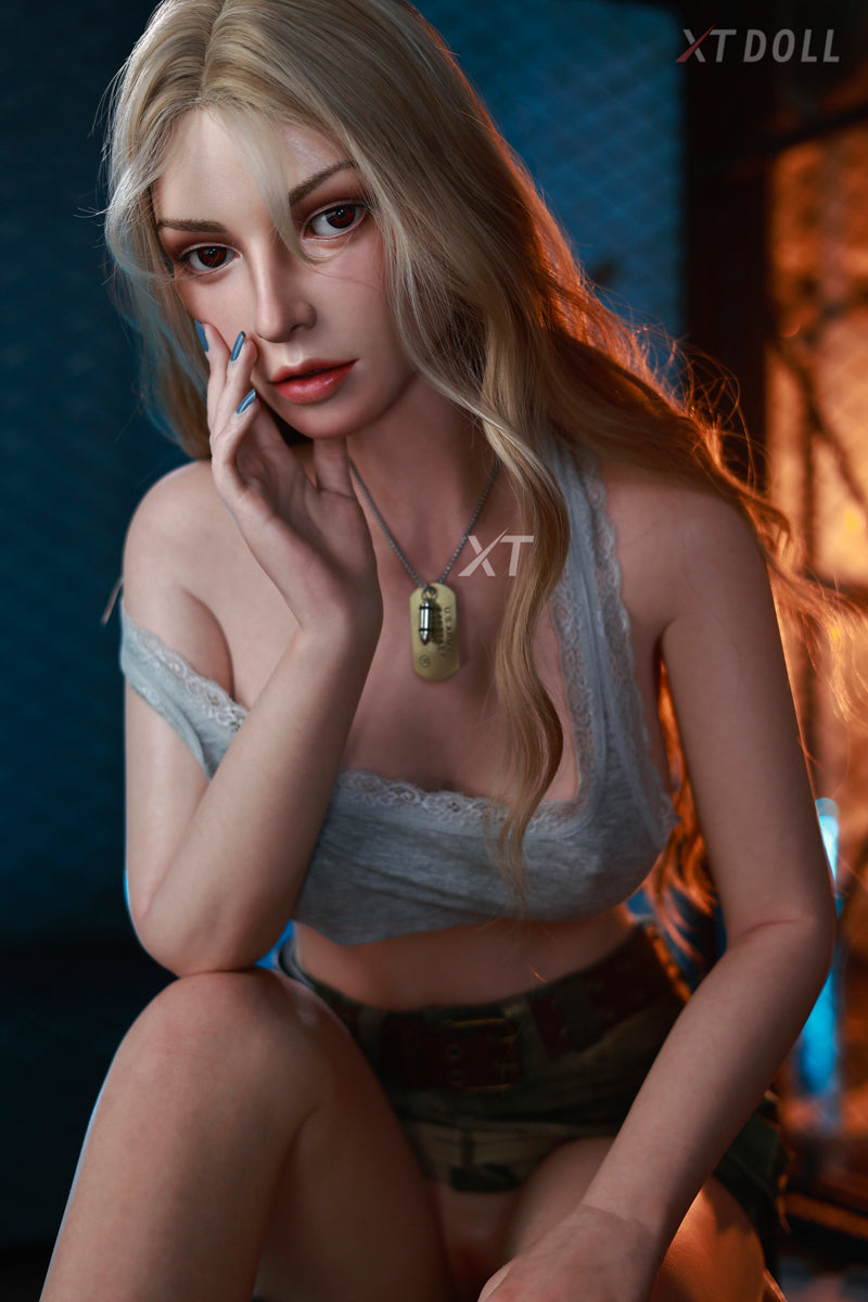 Mélanie poupée sexuelle (XT Doll Bonnet C 164 cm #XT-15-B Silicone)