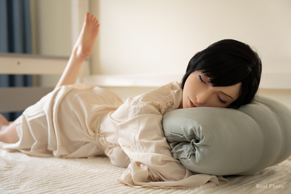 Tifa qui dort poupée sexuelle (Game Lady 167cm Bonnet D No.45 Silicone)