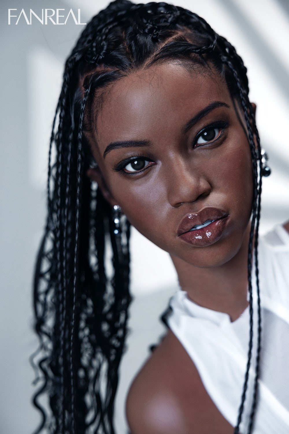 Ellie poupée sexuelle (FanReal Doll 173 cm bonnet D en silicone)