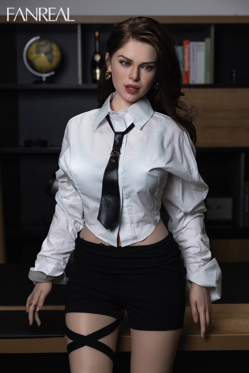 Gina poupée sexuelle (FanReal Doll 170 cm bonnet D en silicone)