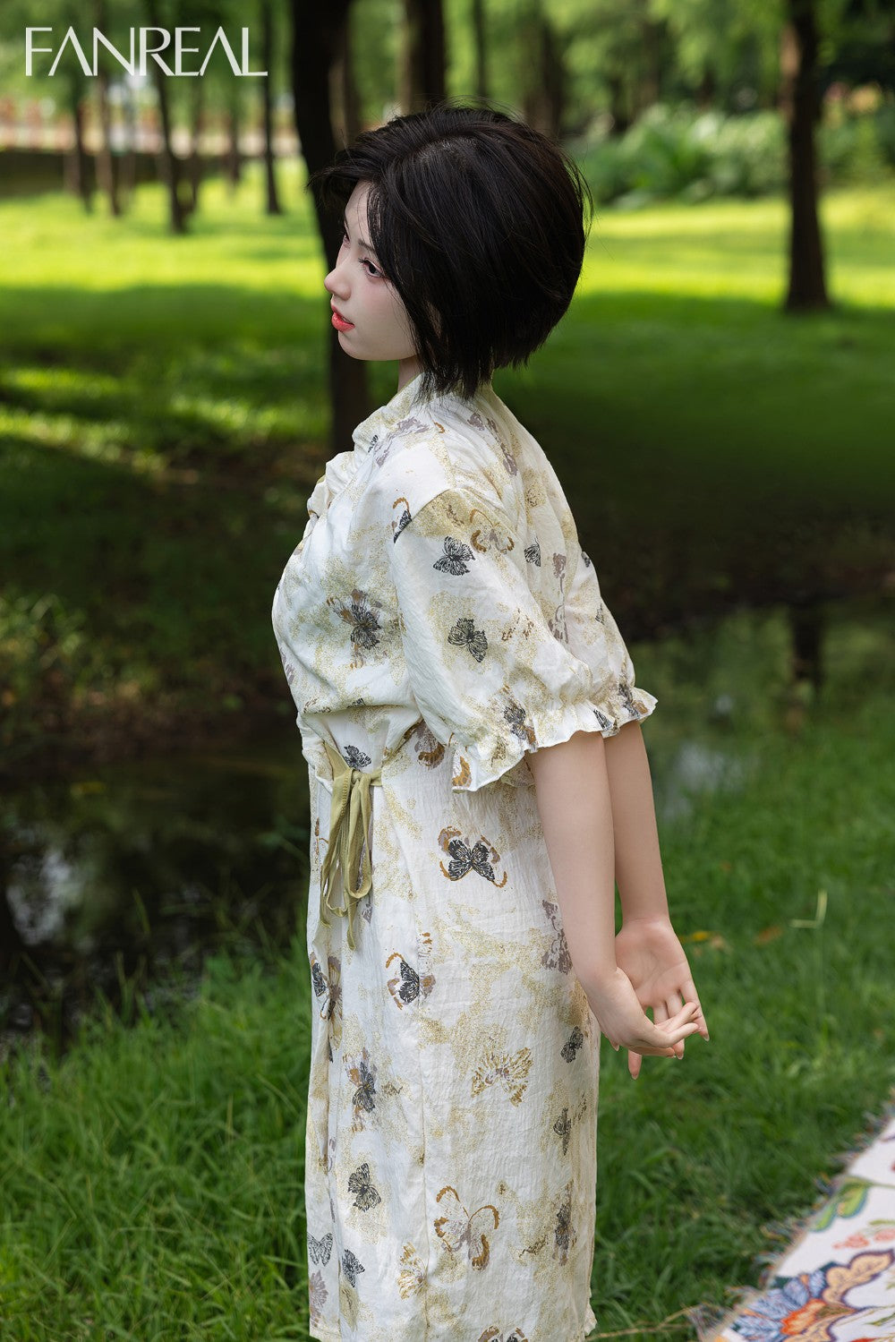 Molly poupée sexuelle (FanReal Doll 153 cm bonnet B en silicone)