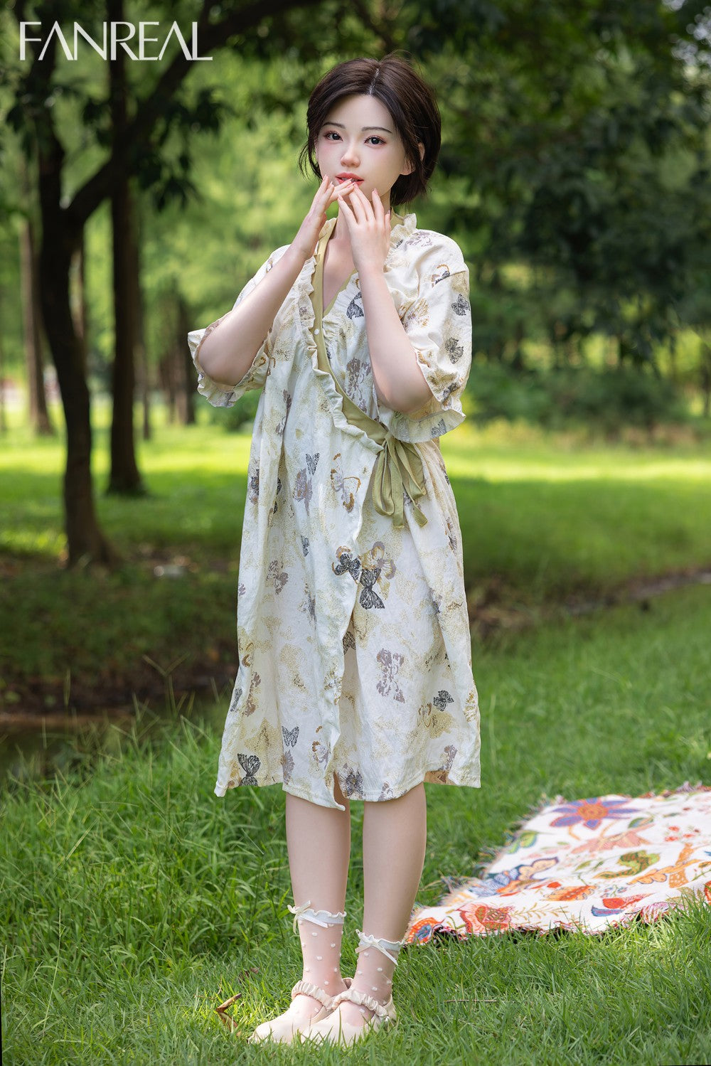 Molly poupée sexuelle (FanReal Doll 153 cm bonnet B en silicone)