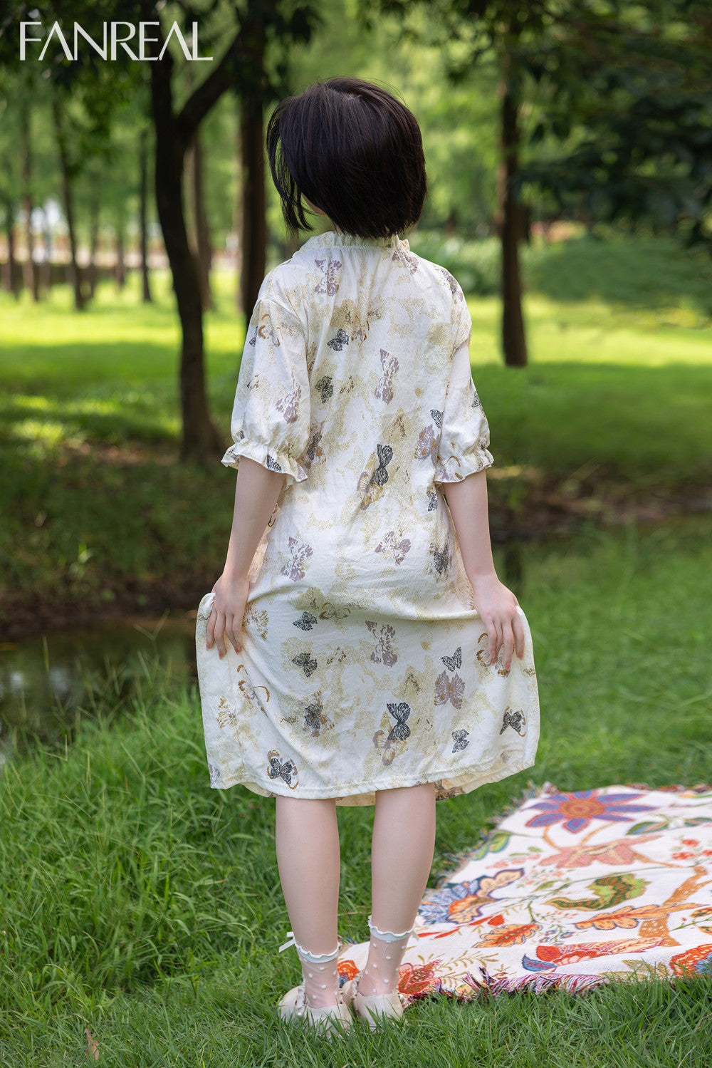 Molly poupée sexuelle (FanReal Doll 153 cm bonnet B en silicone)