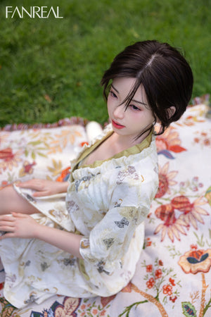 Molly poupée sexuelle (FanReal Doll 153 cm de silicone B-tobe)