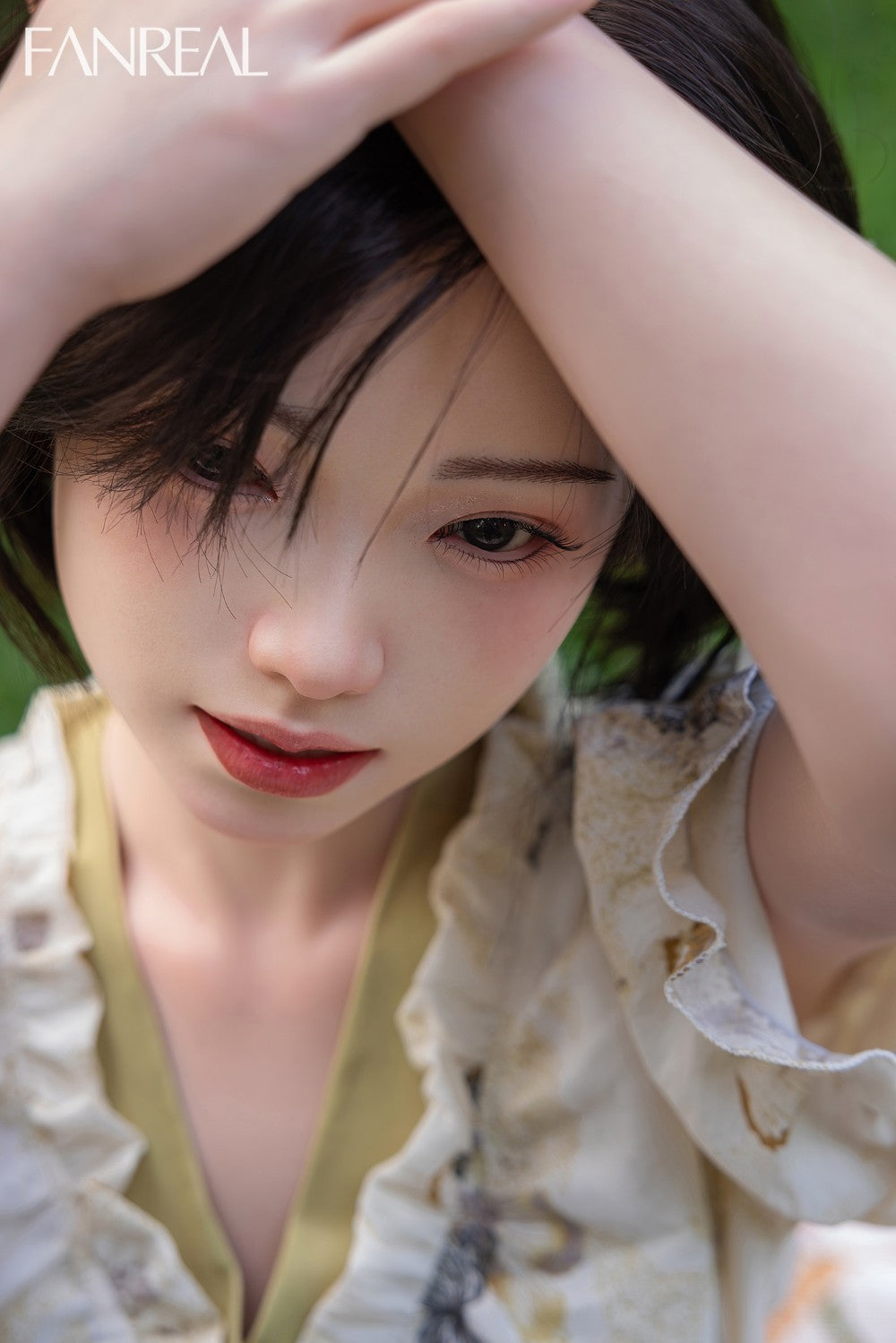 Molly poupée sexuelle (FanReal Doll 153 cm bonnet B en silicone)