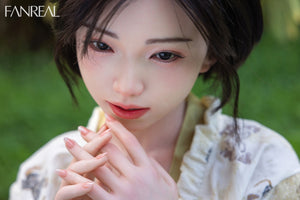 Molly poupée sexuelle (FanReal Doll 153 cm de silicone B-tobe)