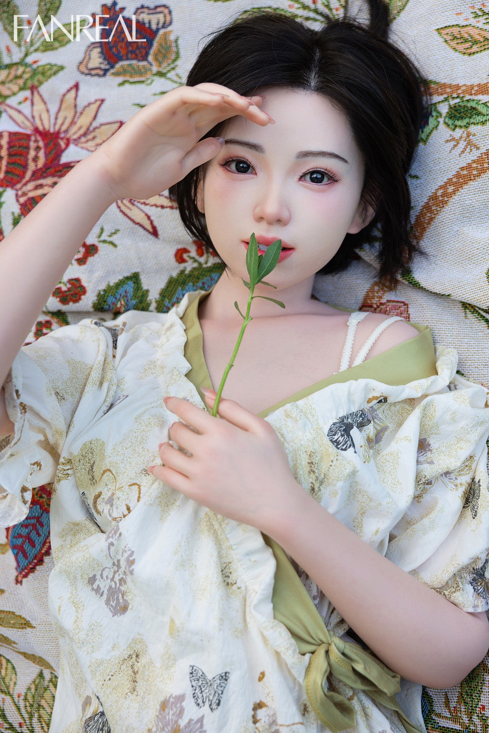 Molly poupée sexuelle (FanReal Doll 153 cm bonnet B en silicone)