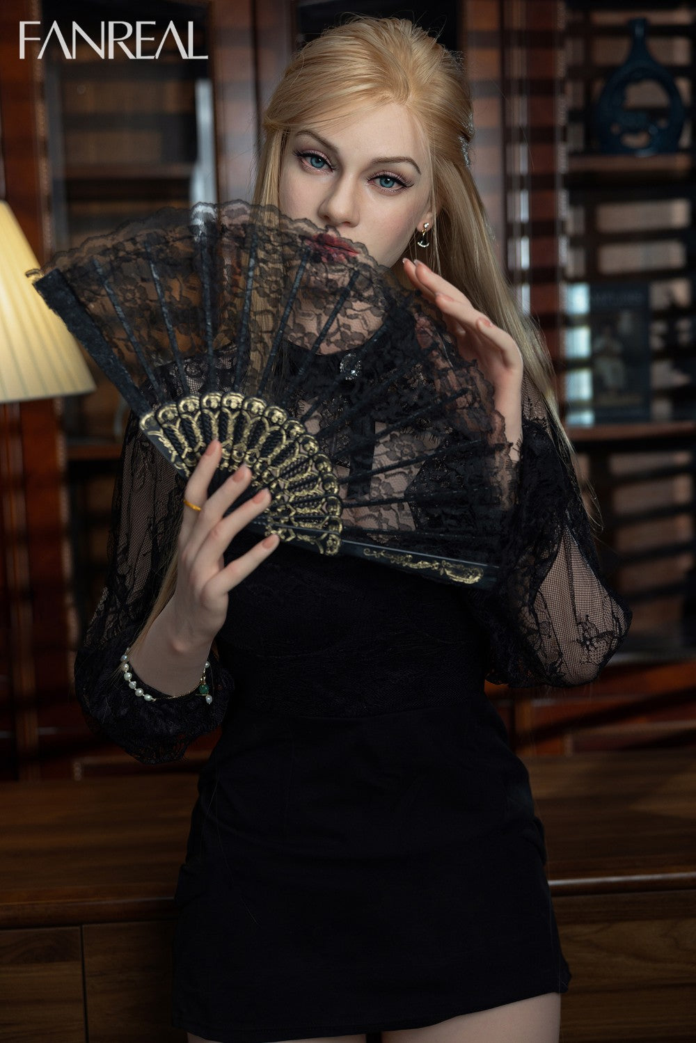 Vanessa poupée sexuelle (FanReal Doll 168cm F bonnet Silicone)