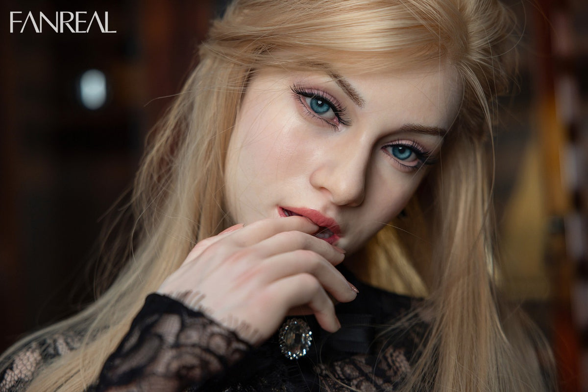Vanessa poupée sexuelle (FanReal Doll 168cm F bonnet Silicone)