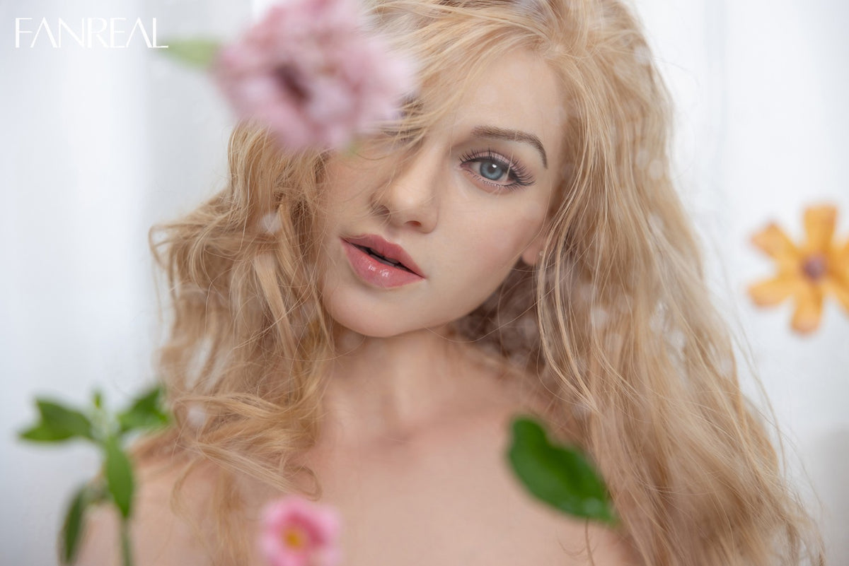 Vanessa poupée sexuelle (FanReal Doll 168cm F bonnet Silicone)