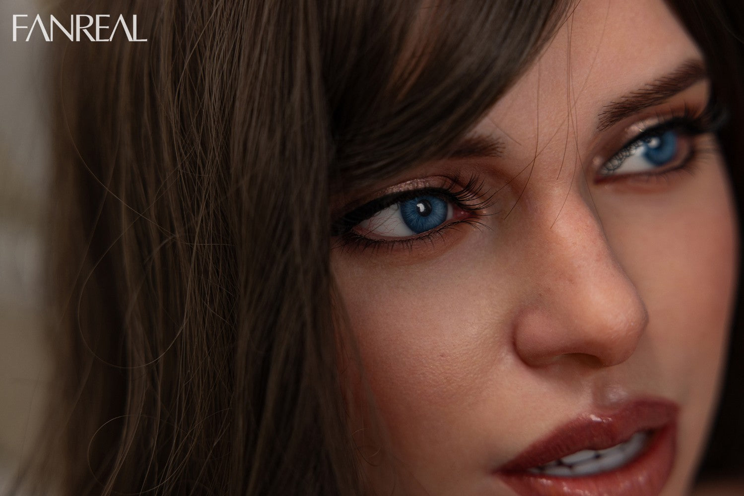 Torse de Gina poupée sexuelle (FanReal Doll 95 cm G-cup Silicone)