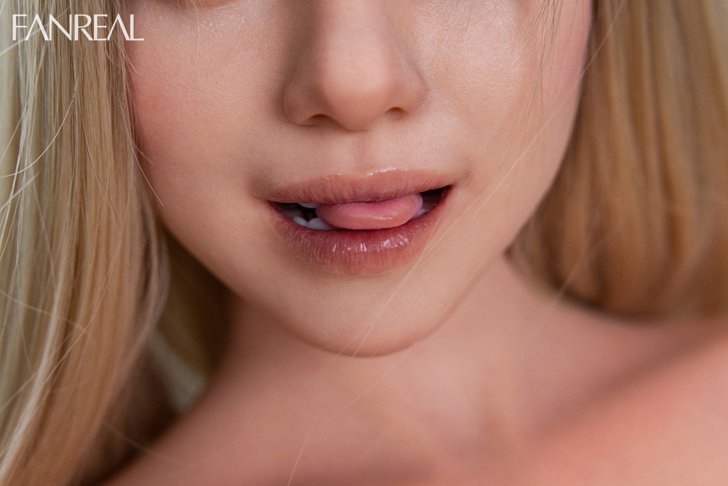 Torse de Maria poupée sexuelle (FanReal Doll Silicone F-Cup 109cm)