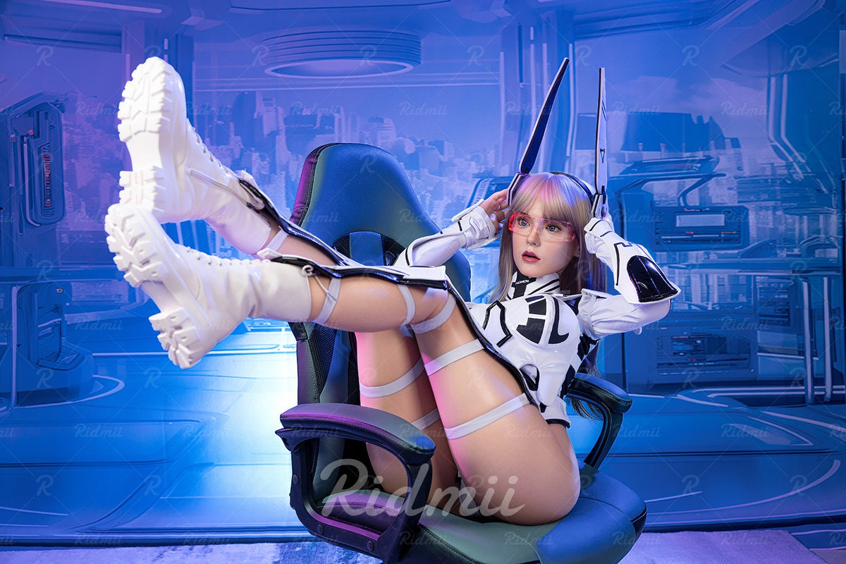 Ténor Robot IA poupée sexuelle (Ridmii Doll 163cm C-cup Silicone)