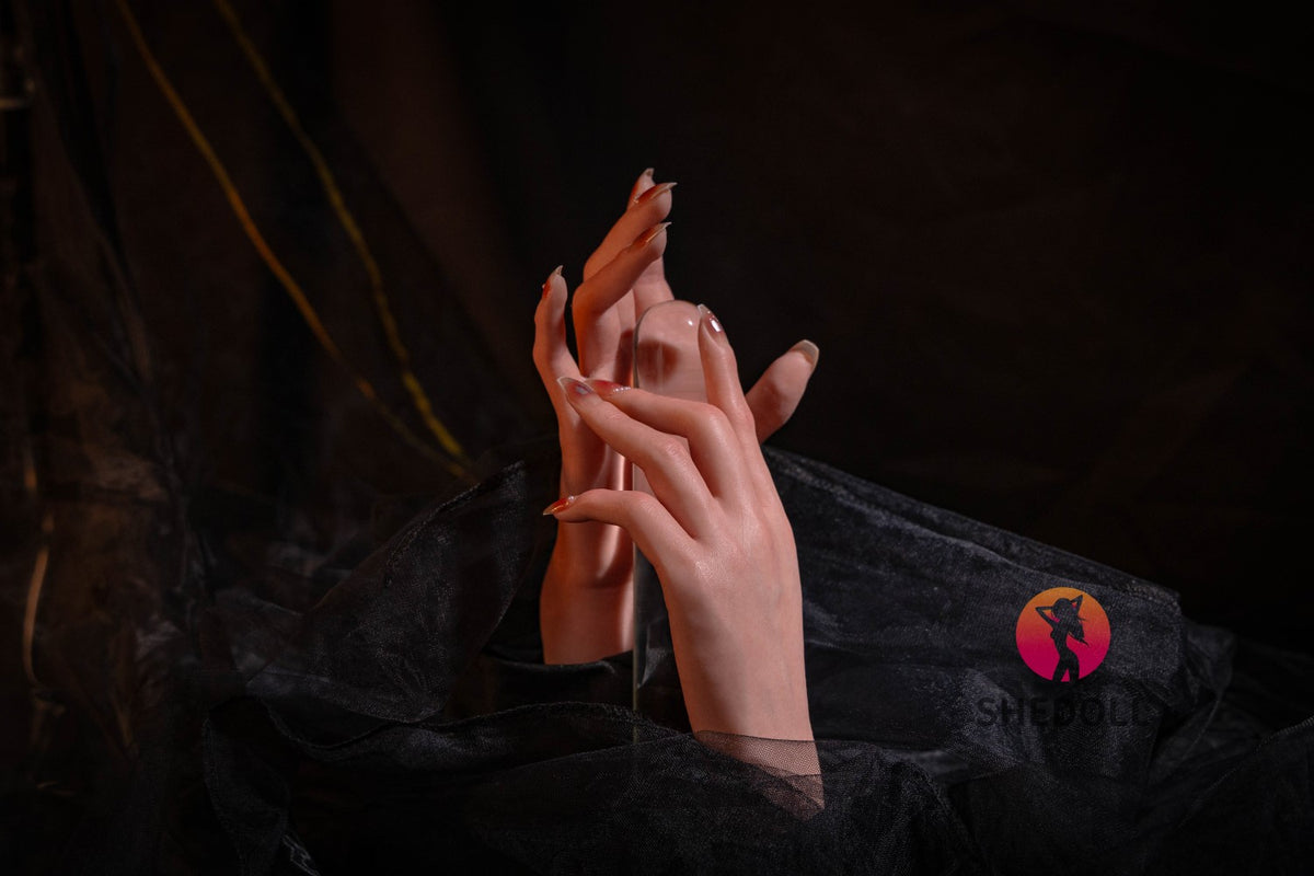 Mains et pieds (SHEDOLL silicone)