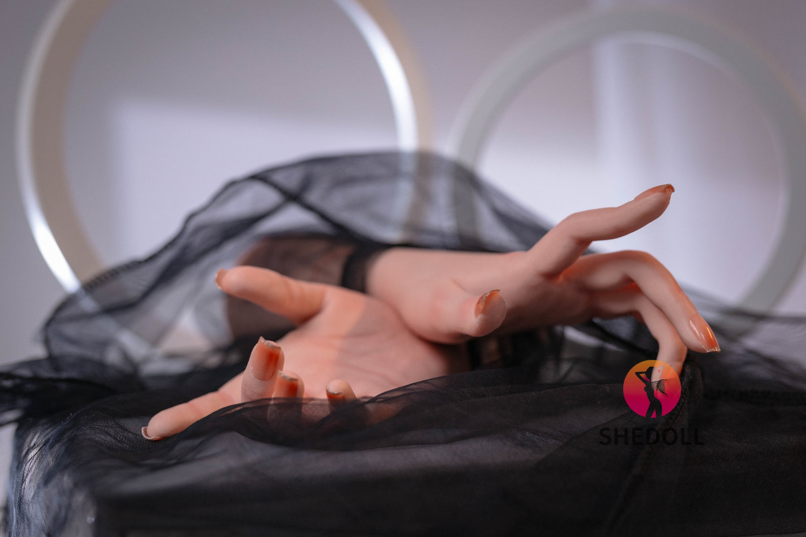 Mains et pieds (SHEDOLL silicone)
