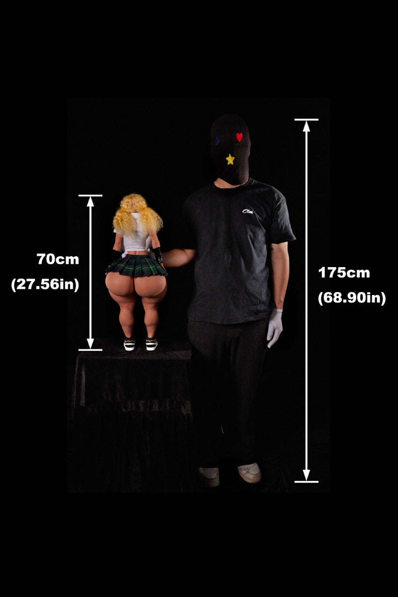 Chasse poupée sexuelle (Climax Doll Mini bonnet S TPE 70 cm)