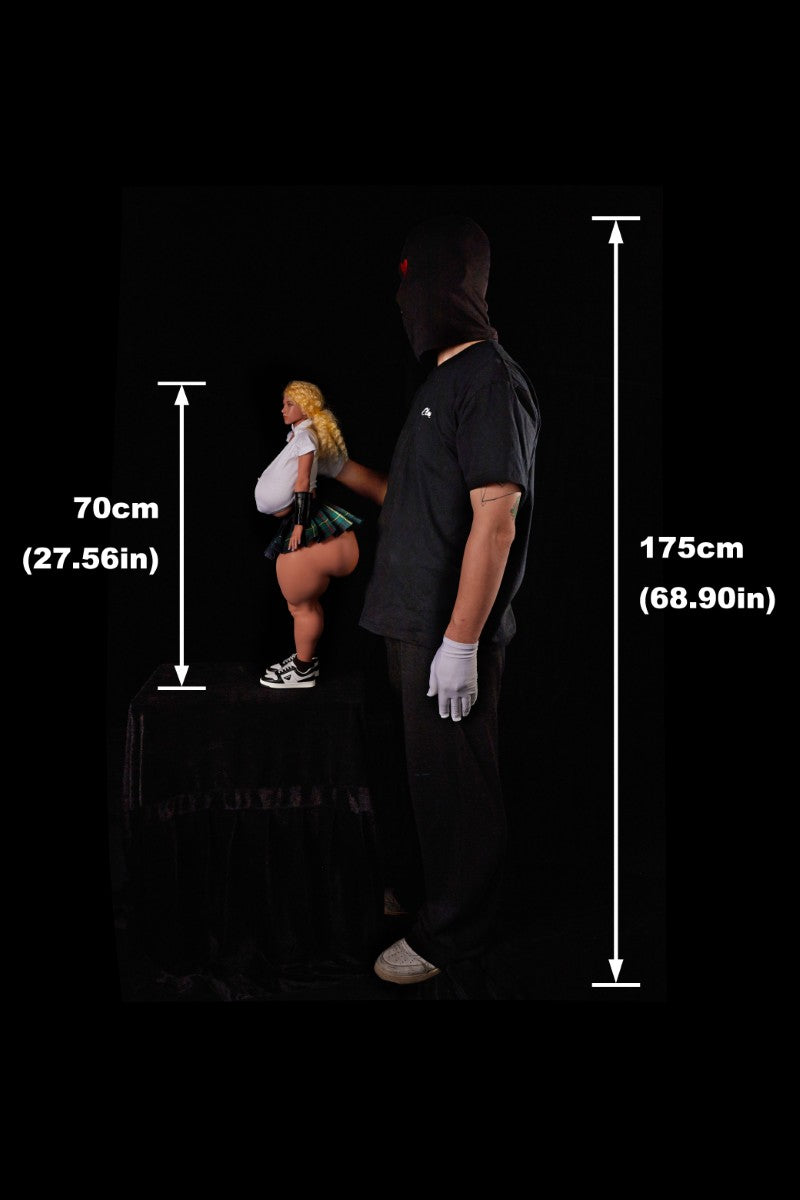 Chasse poupée sexuelle (Climax Doll Mini bonnet S TPE 70 cm)