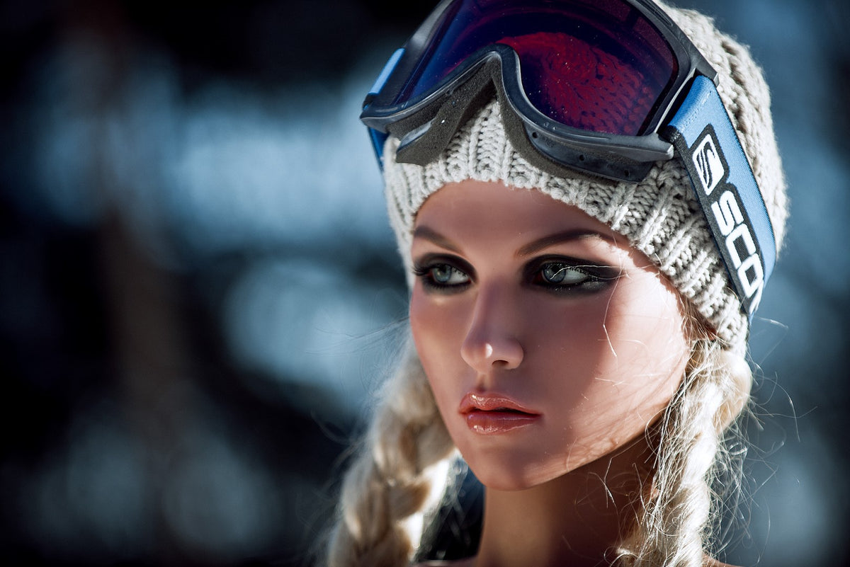 Éline poupée sexuelle (WM-Doll Classic Bonnet B 157 cm #159 TPE)