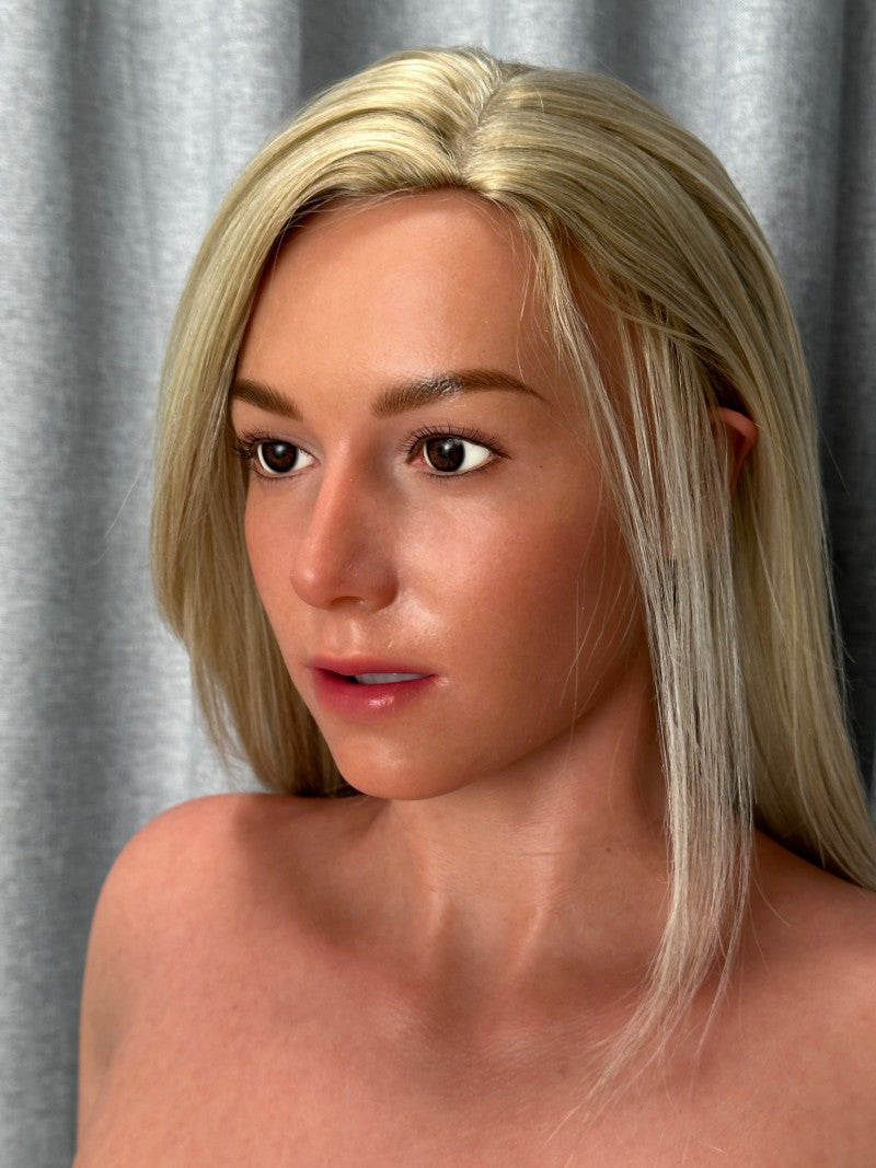 Gwen poupée sexuelle (Zelex 169 cm C-Cup ZFE01-2 Fusion Silicone)