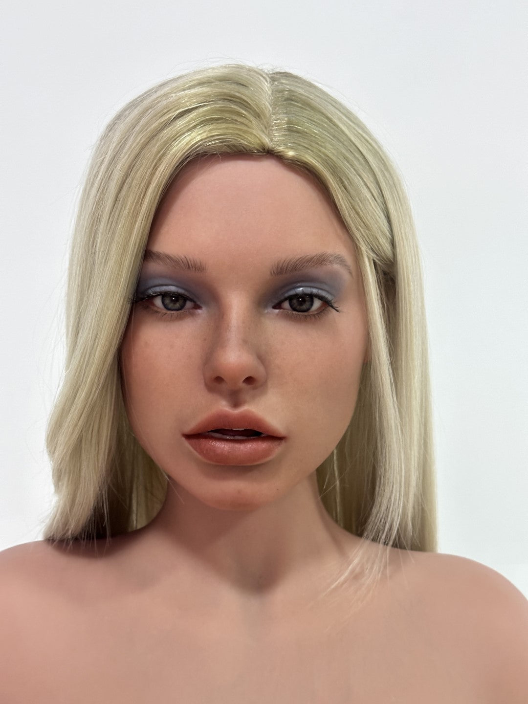 Freja poupée sexuelle (Zelex 164cm G-Kupa ZXE211-2 Slicone SLE)