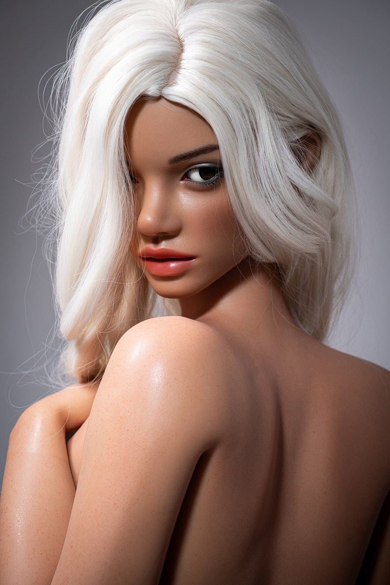 Rihanna poupée sexuelle (FUDoll 162 cm F-Cup Silicone)