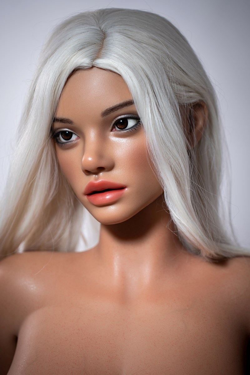Rihanna poupée sexuelle (FUDoll 162 cm F-Cup Silicone)