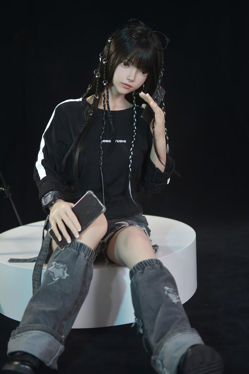 Xiaolu poupée sexuelle (FUDoll 150 cm bonnet B en silicone)