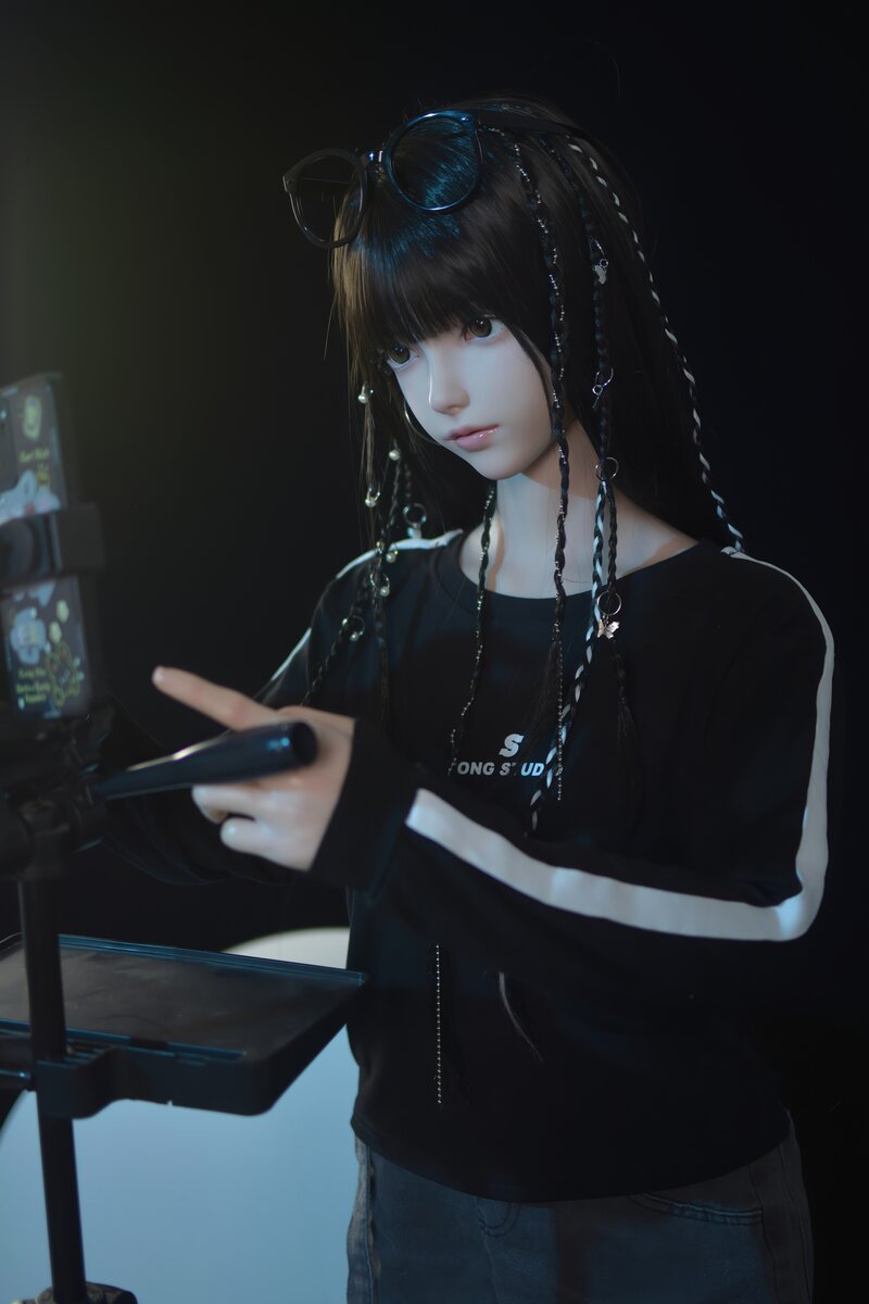 Xiaolu poupée sexuelle (FUDoll 150 cm bonnet B en silicone)