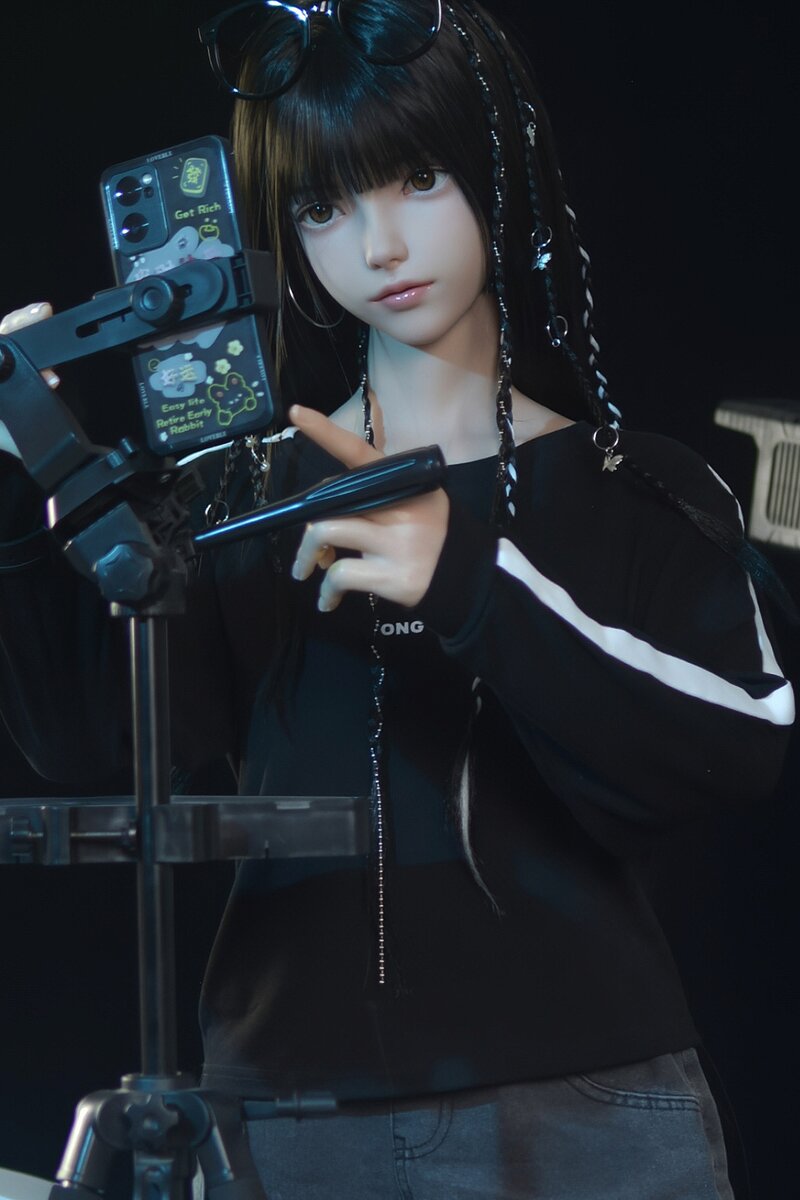 Xiaolu poupée sexuelle (FUDoll 150 cm bonnet B en silicone)