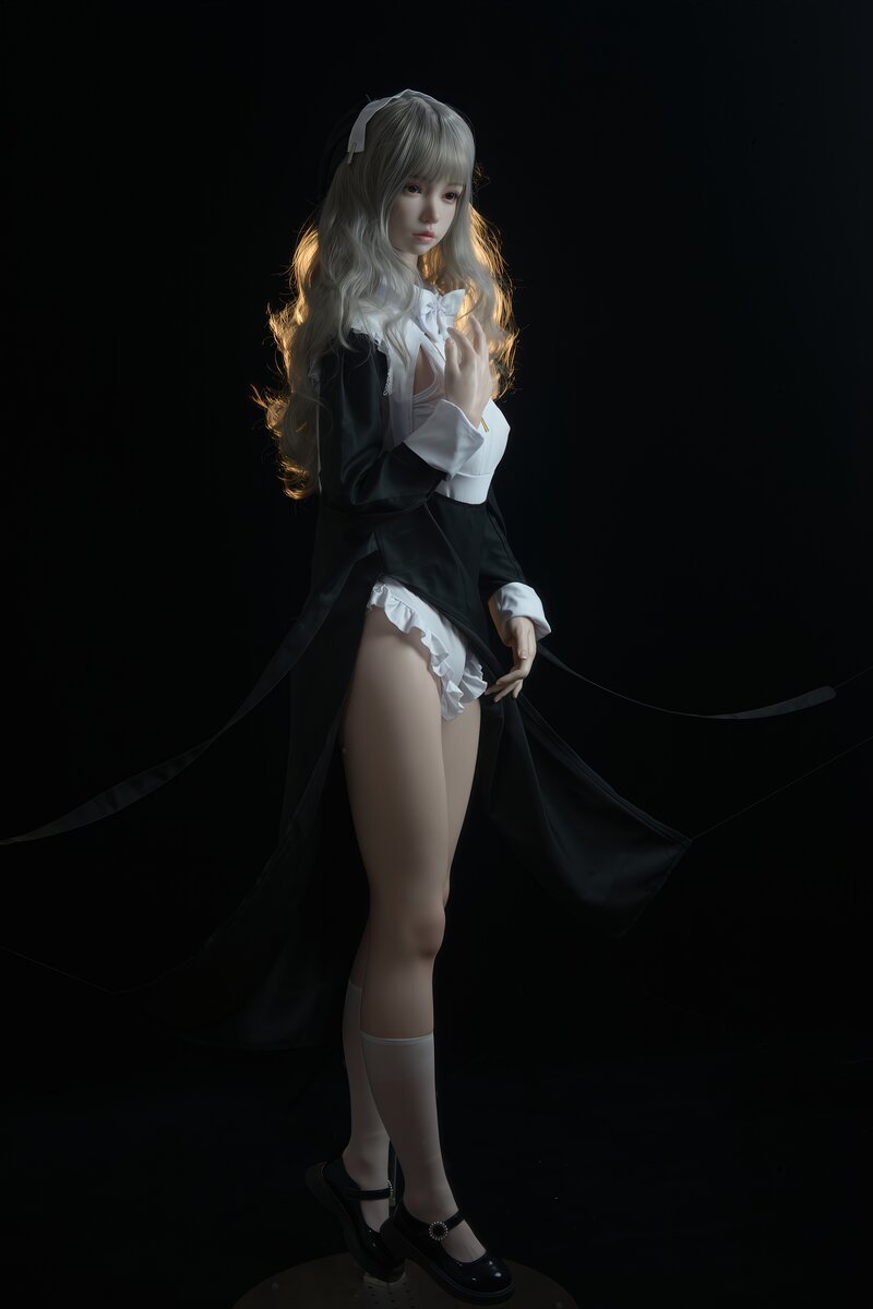 Naiaï poupée sexuelle (FUDoll 169 cm (coupe D en silicone)