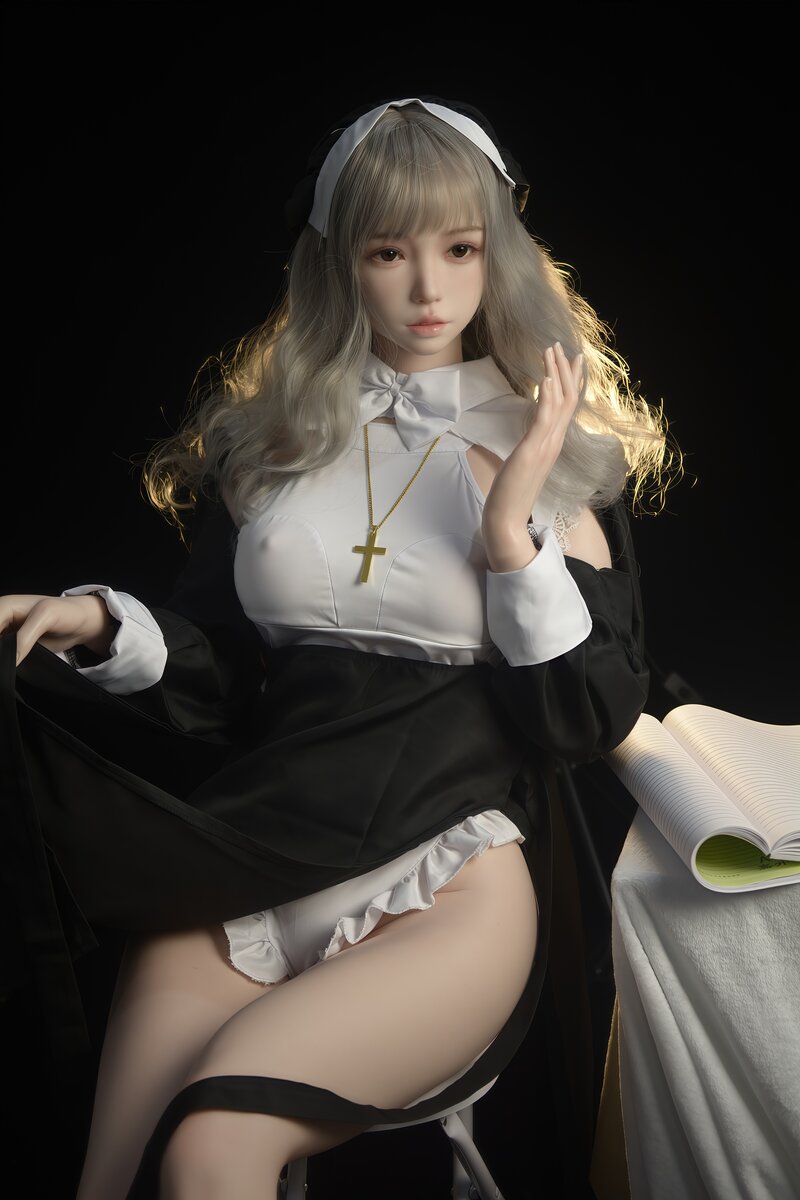 Naiaï poupée sexuelle (FUDoll 169 cm (coupe D en silicone)