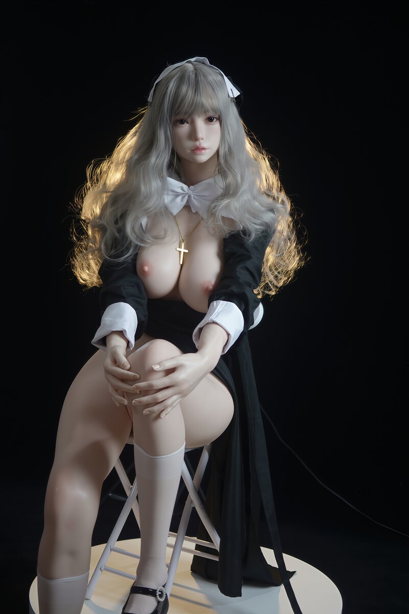 Naiaï poupée sexuelle (FUDoll 169 cm (coupe D en silicone)