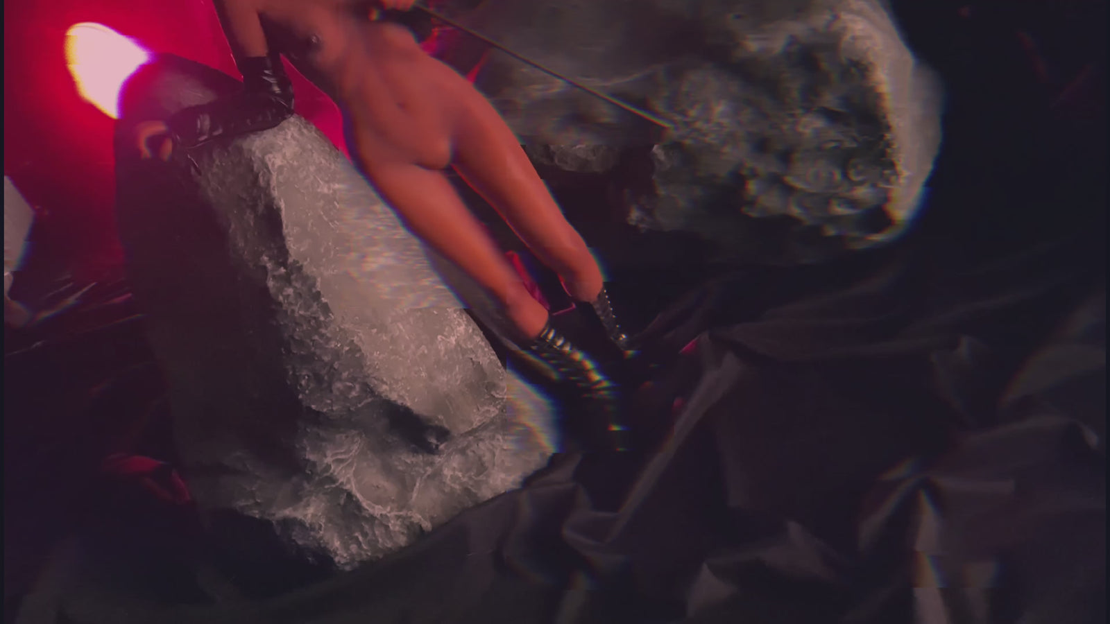 Samaël poupée sexuelle (Climax Doll Mini bonnet B 60cm Silicone)