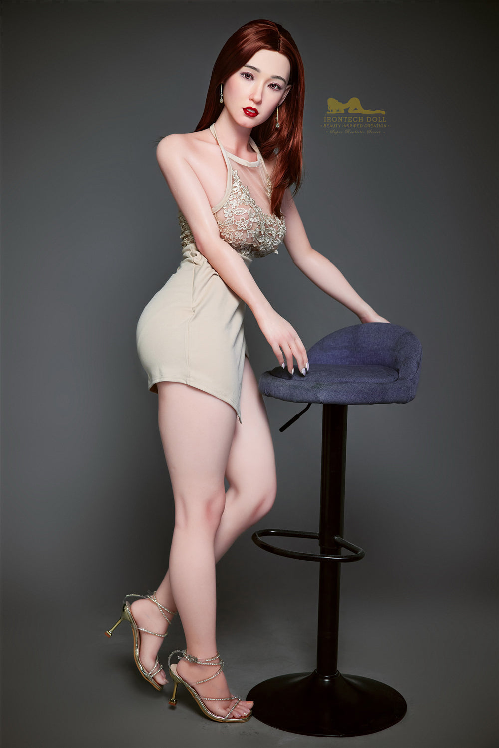 Betty poupée sexuelle (Irontech Doll 153cm e-cup S7 silicone)