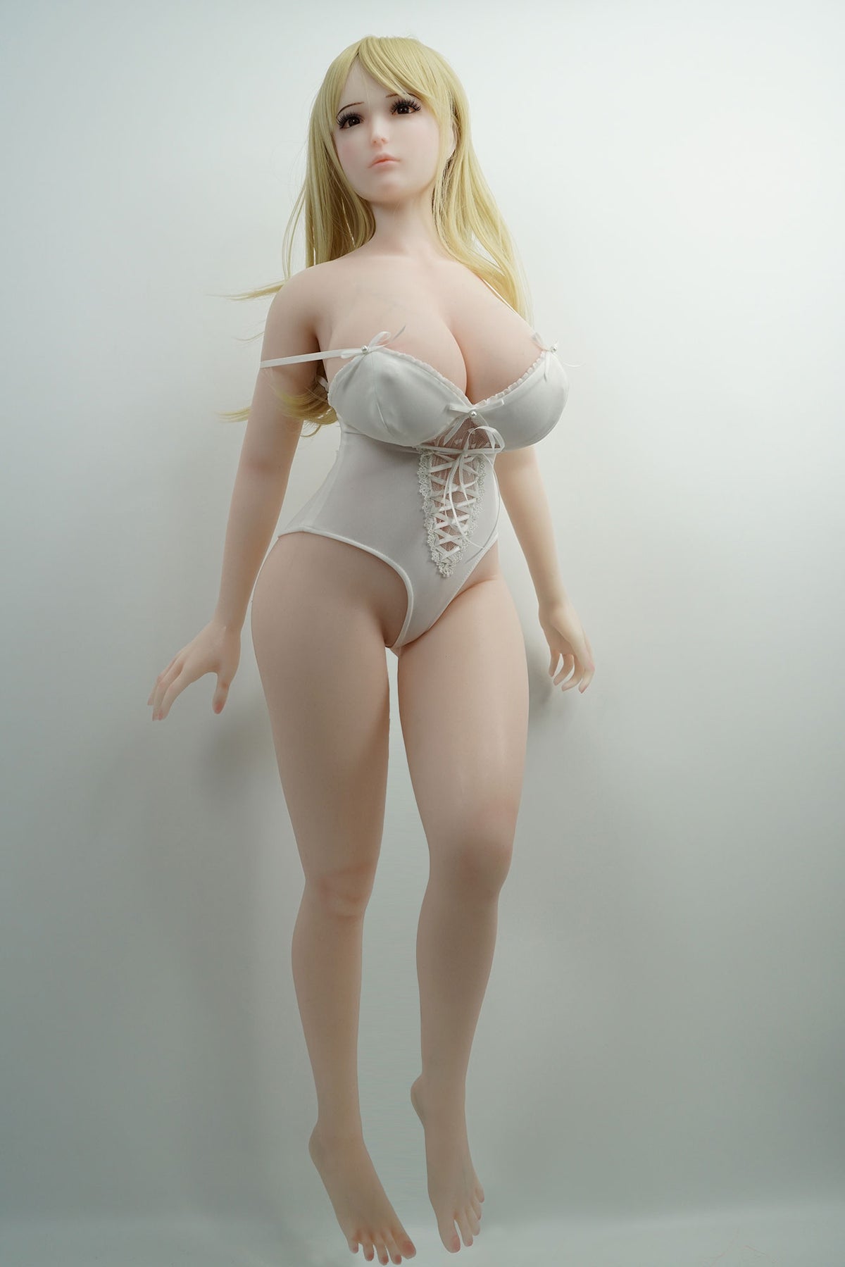 Mai poupée sexuelle (Piper Doll 100 cm J-cup silicone)