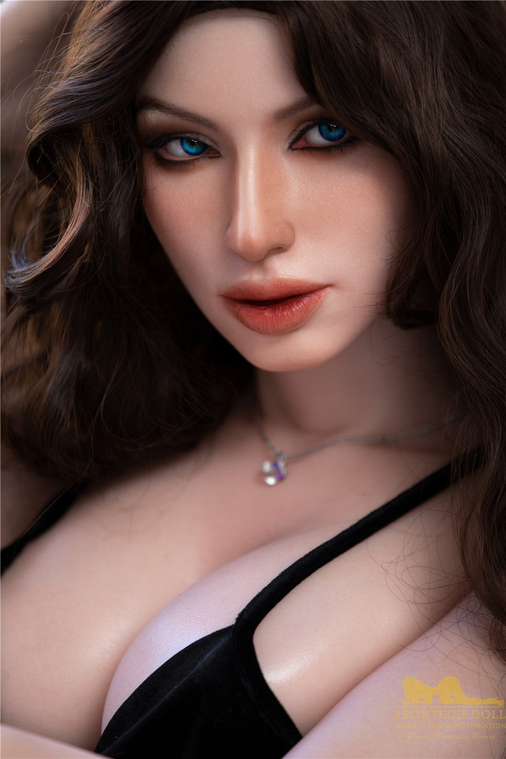 Esméralda poupée sexuelle (Irontech Doll 166 cm (C-Cup S28 Silicone)