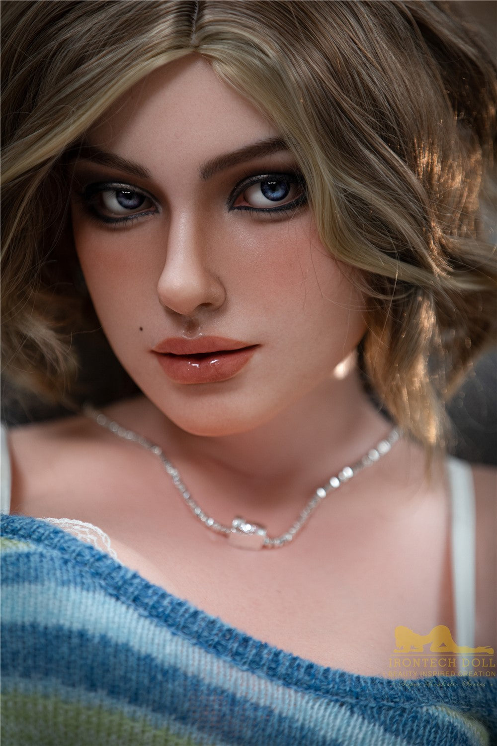 Lotta poupée sexuelle (Irontech Doll 152 cm (Coupe A S17 Silicone)