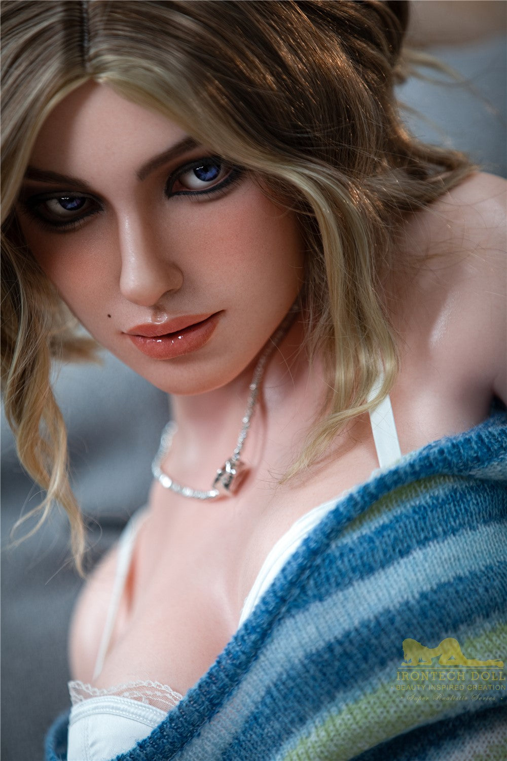 Lotta poupée sexuelle (Irontech Doll 152 cm (Coupe A S17 Silicone)