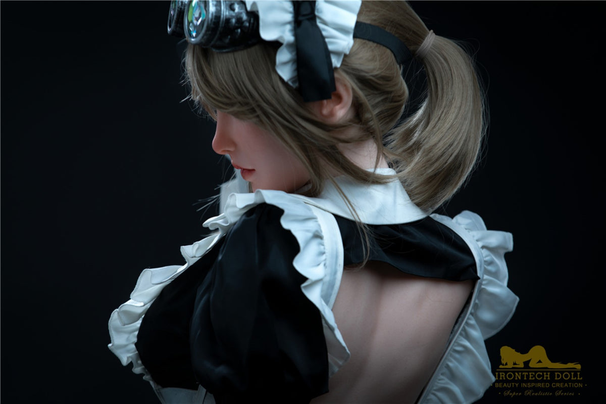 Cynthia poupée sexuelle (Irontech Doll 165 cm F-Cup S15 Silicone)